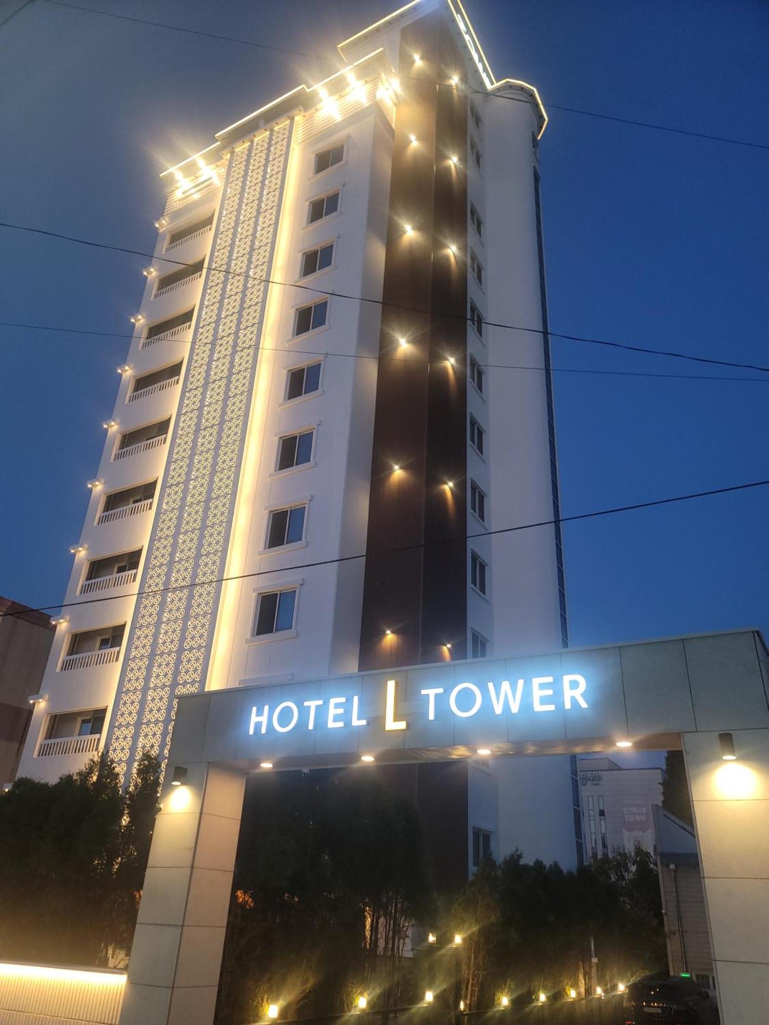 El Tower Hotel Gunsan Exteriör bild